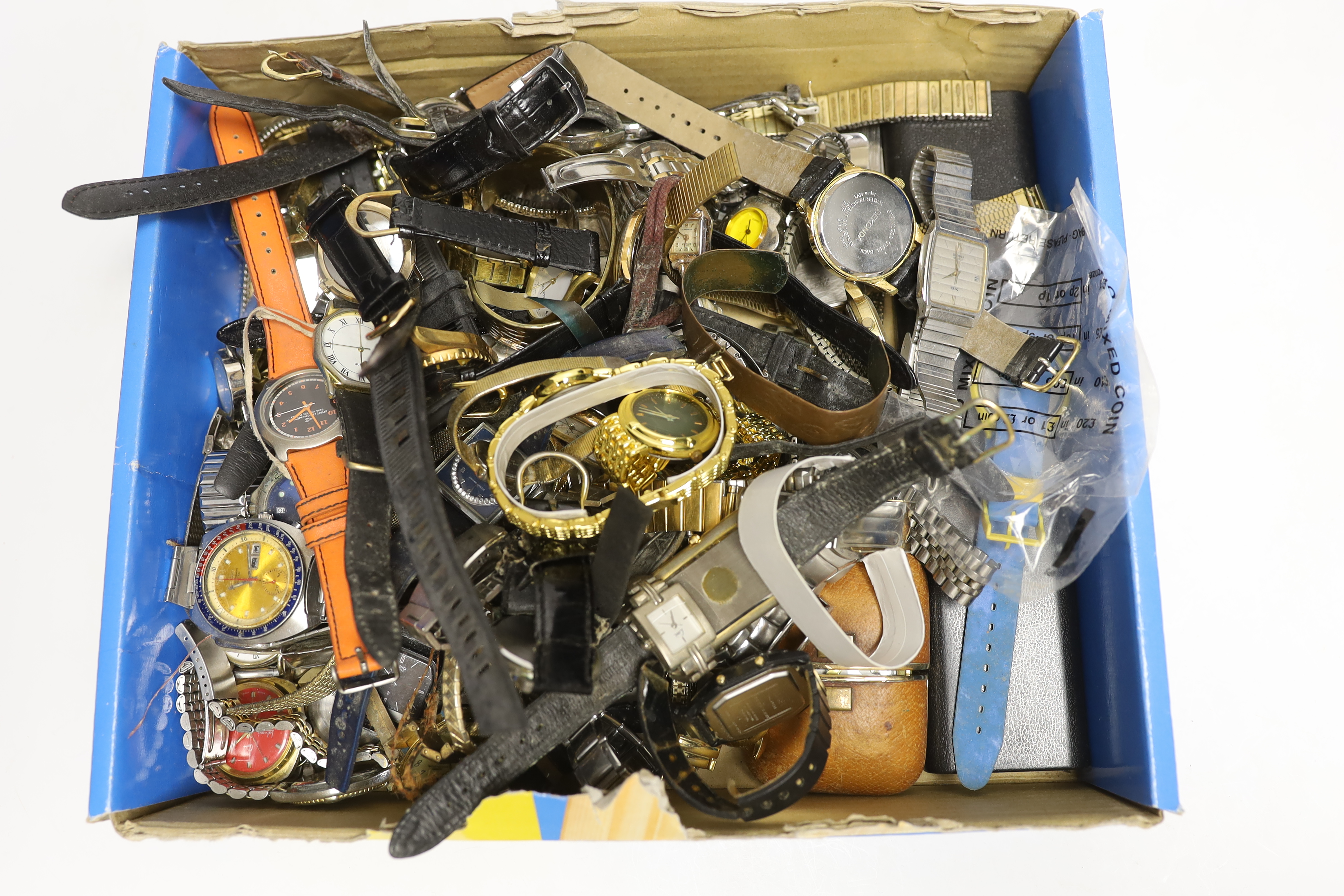 A collection of assorted modern wrist watches, including Seiko Sports, Lorus, Timex, etc.